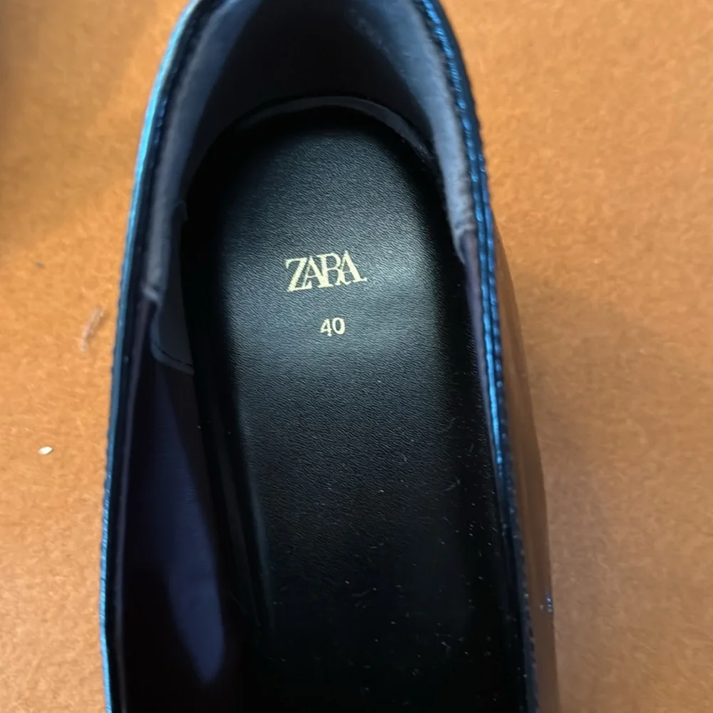 Zara Black Flats Minimalist Loafers sz 40 - Picture 2 of 5